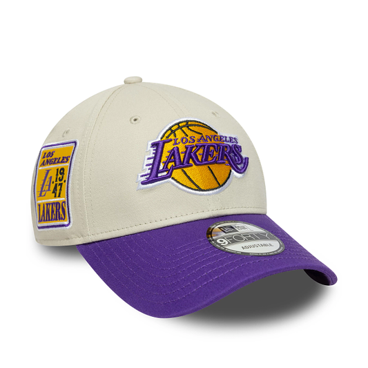 NEW ERA Casquette 9Forty - Los Angeles Lakers - Contrast Patch - Crème