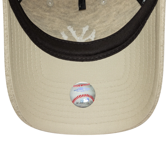 NEW ERA - Casquette MLB 9TWENTY Melton Luxe New York Yankees Beige - 60691092