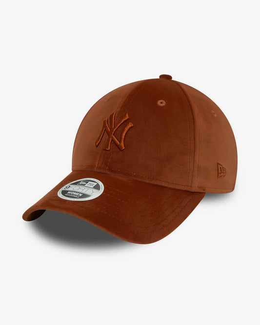 NEW ERA – Casquette Femme 9FORTY Velours Yankees Marron – 60580761