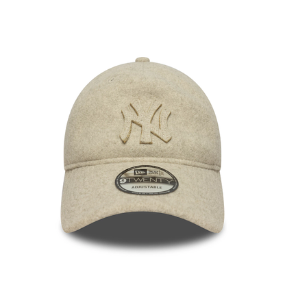 NEW ERA - Casquette MLB 9TWENTY Melton Luxe New York Yankees Beige - 60691092