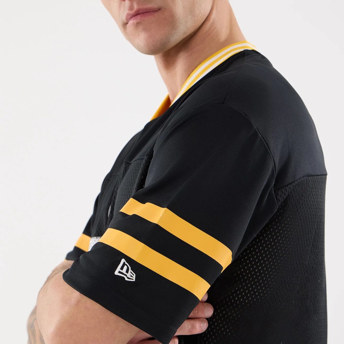 NEW ERA – Maillot Mesh Pittsburgh Steelers NFL Noir (N°33) – Réf. 60590523