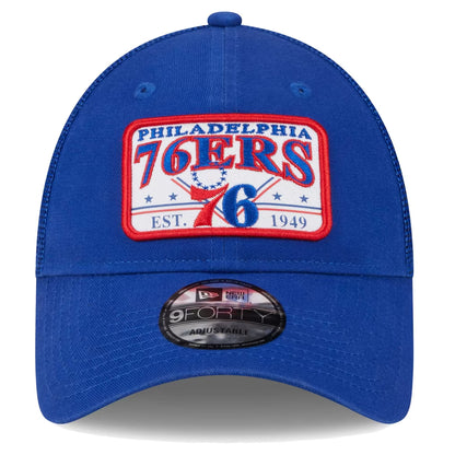 NEW ERA Casquette NBA Philadelphia 76ers Plate Oversized Patch Trucker 9FORTY – 60371667