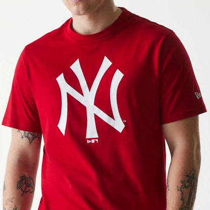 NEW ERA – T-shirt Regular New York Yankees MLB Rouge – 60590462