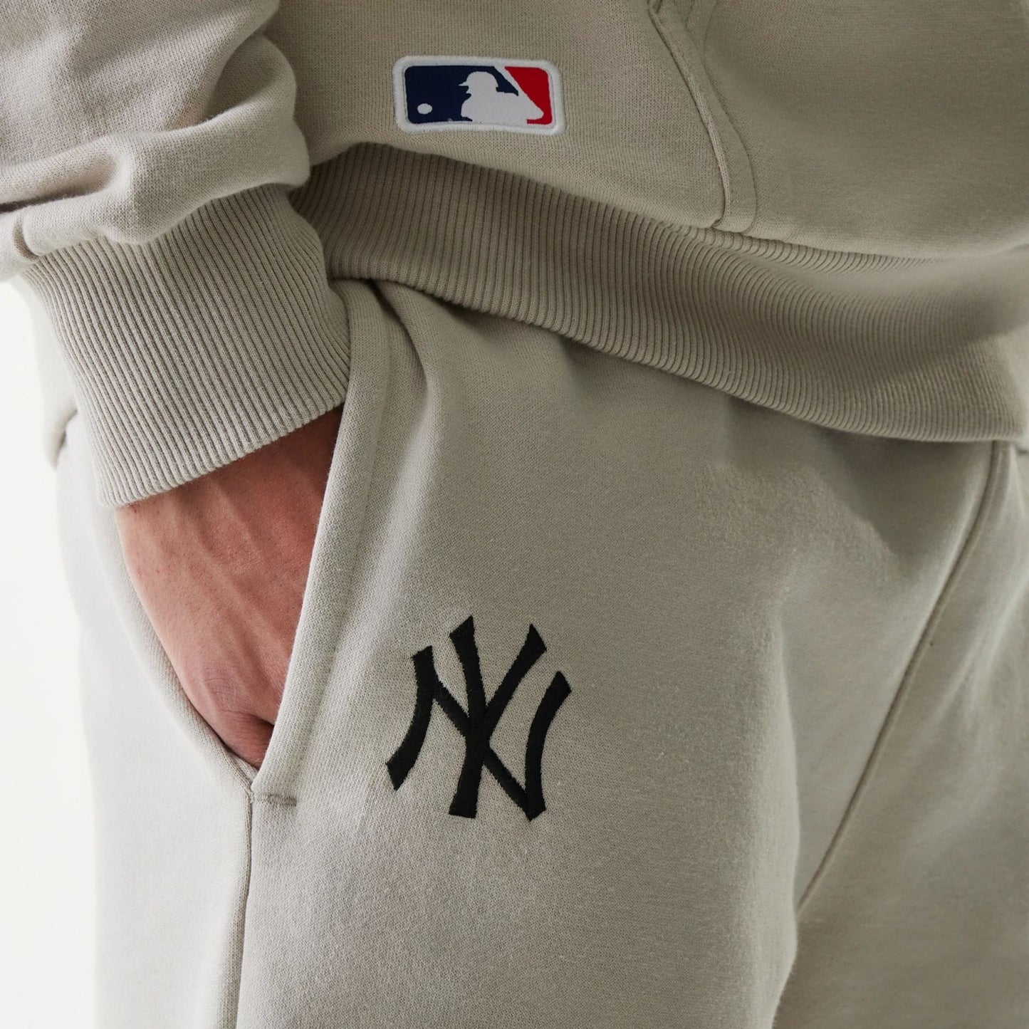 NEW ERA – Short New York Yankees MLB Crème – Réf. 60675780
